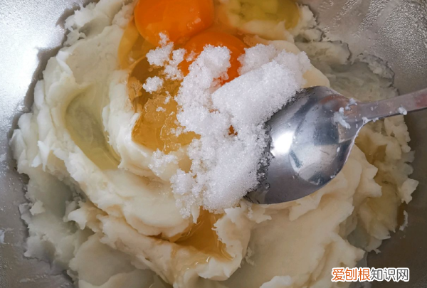 如何做淮山饼，淮山米糕饼怎么做的视频