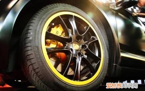 吃胎是什么意思，at轮胎是什么意思