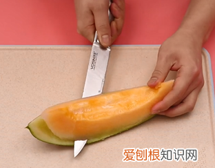 甜瓜怎么切,哈密瓜怎么切好看摆盘