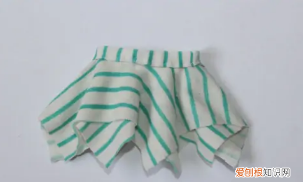 做裙子应该怎么剪裁,直筒半身裙裁剪教程