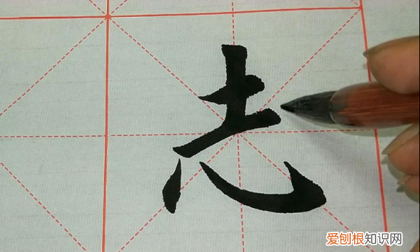 什么是小楷，小楷指什么作业