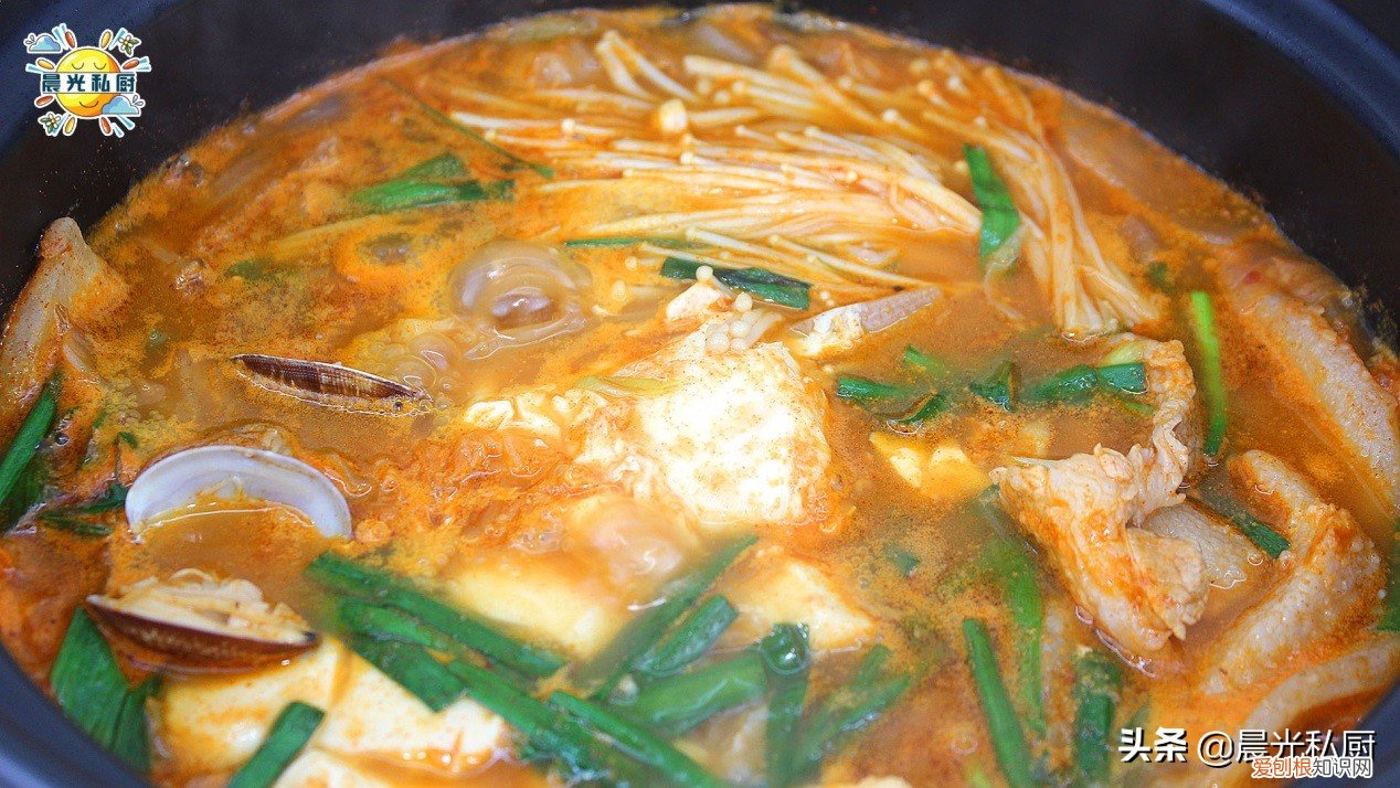 韩国泡菜锅煮什么好吃？
