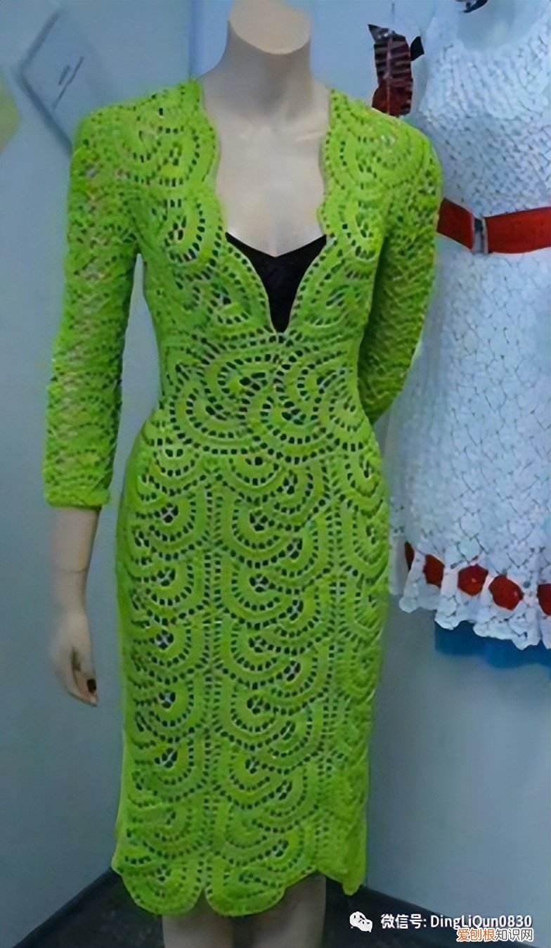 针织连衣裙怎么搭配最好看