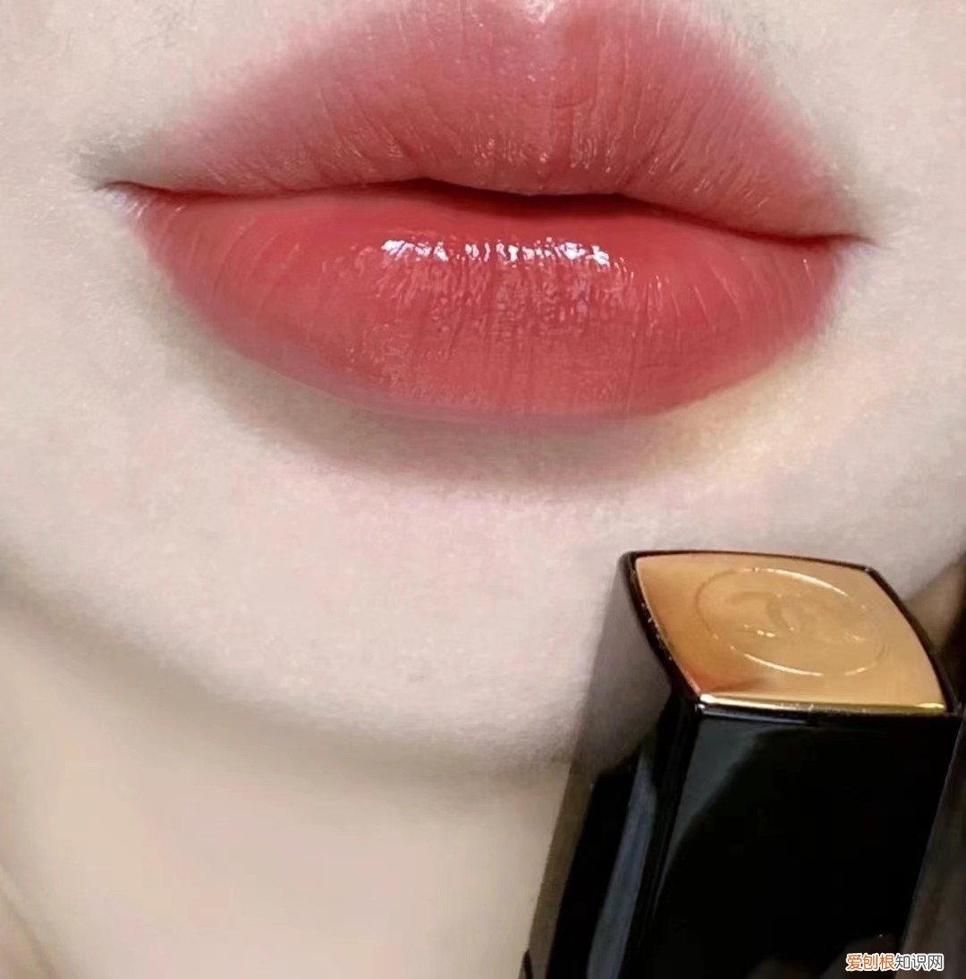 ysl口红多少钱一只?