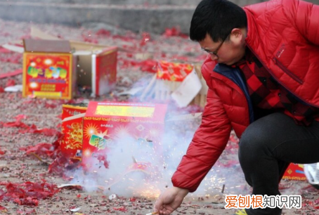 烟花有什么危害，烟花的危害的事例