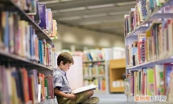 关于读书的名言警句十句,十句关于读书的名言名句家诗人