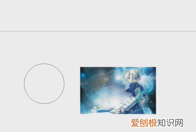 cdr咋的才可以插入，cdr文字怎么在框里居中