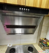 抽油烟机怎么清洗里面，家里抽油烟机反味怎么办