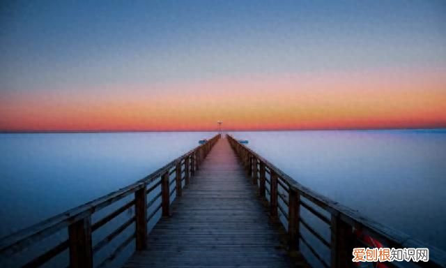 落日尤其温柔 人间皆是浪漫是什么意思