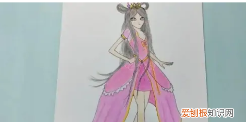 怎么画叶罗丽仙子茉莉,叶罗丽里的菲灵怎么画怎么图简单的