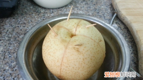 梨汤怎么熬，小吊梨汤怎么熬才粘稠