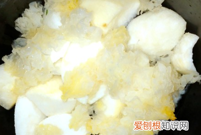 梨汤怎么熬，小吊梨汤怎么熬才粘稠