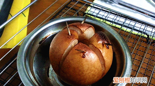 梨汤怎么熬，小吊梨汤怎么熬才粘稠