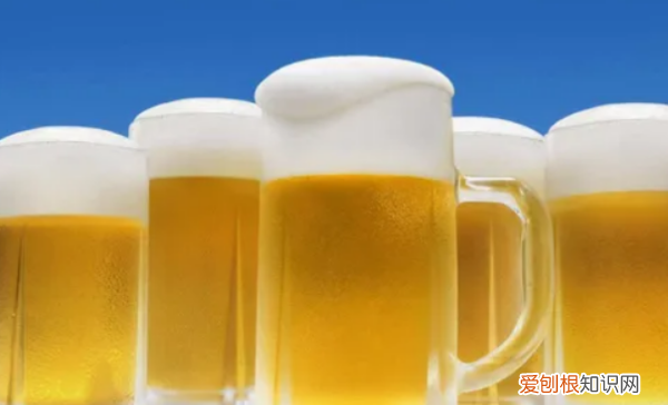 白鞋怎么洗干净,最有效的洗白鞋方法小苏打