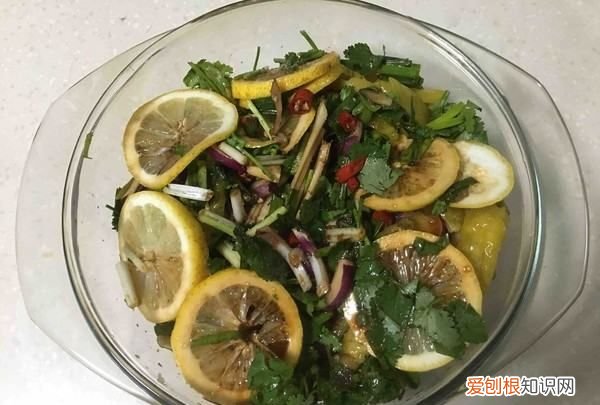 如何做柠檬鸡爪,柠檬鸡爪怎么制作