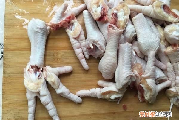 如何做柠檬鸡爪,柠檬鸡爪怎么制作