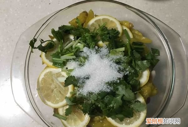 如何做柠檬鸡爪,柠檬鸡爪怎么制作