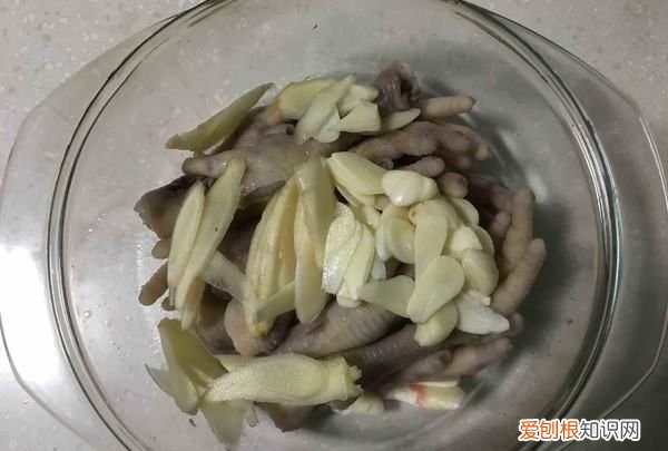 如何做柠檬鸡爪,柠檬鸡爪怎么制作