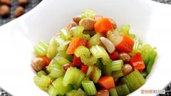 怎么做凉菜的方法，芹菜花生米凉拌菜最简单的方法