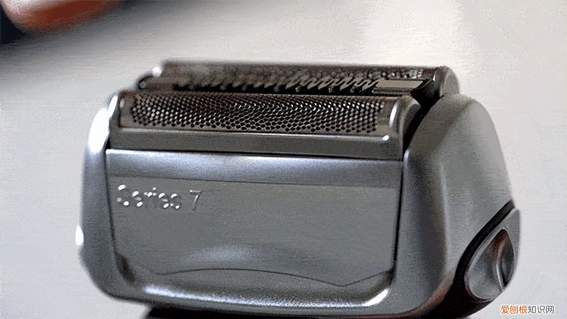 电动剃须刀什么牌子好?