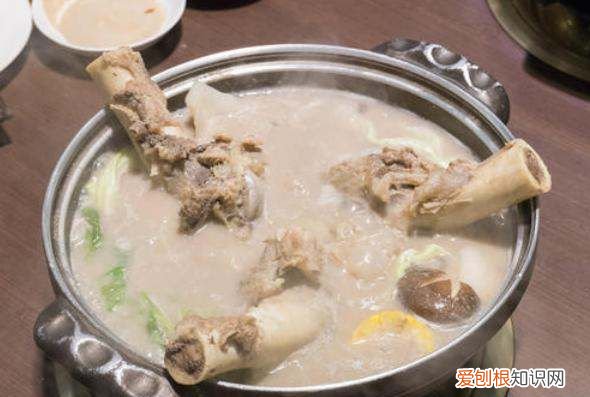 猪骨汤怎么熬清澈，骨头汤要原汁原味吗