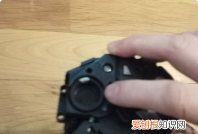 如何给打印机加粉，打印机如何加墨粉