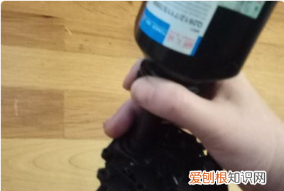 如何给打印机加粉，打印机如何加墨粉
