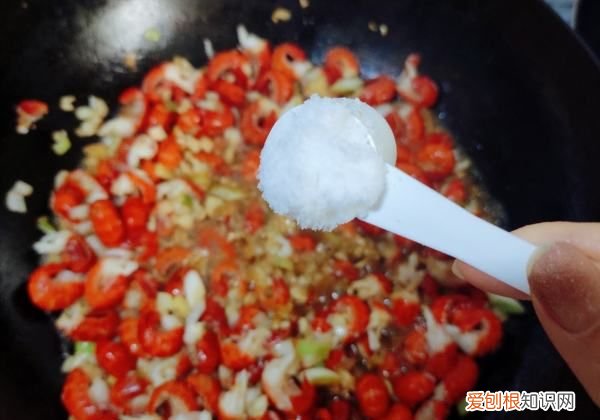 啤酒虾尾的做法步骤,家常虾尾最简单做法不辣