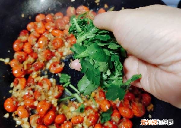 啤酒虾尾的做法步骤,家常虾尾最简单做法不辣