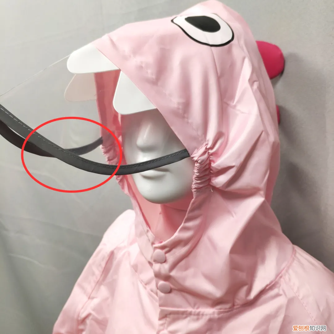 宝宝雨衣是连体的好还是分体的好?