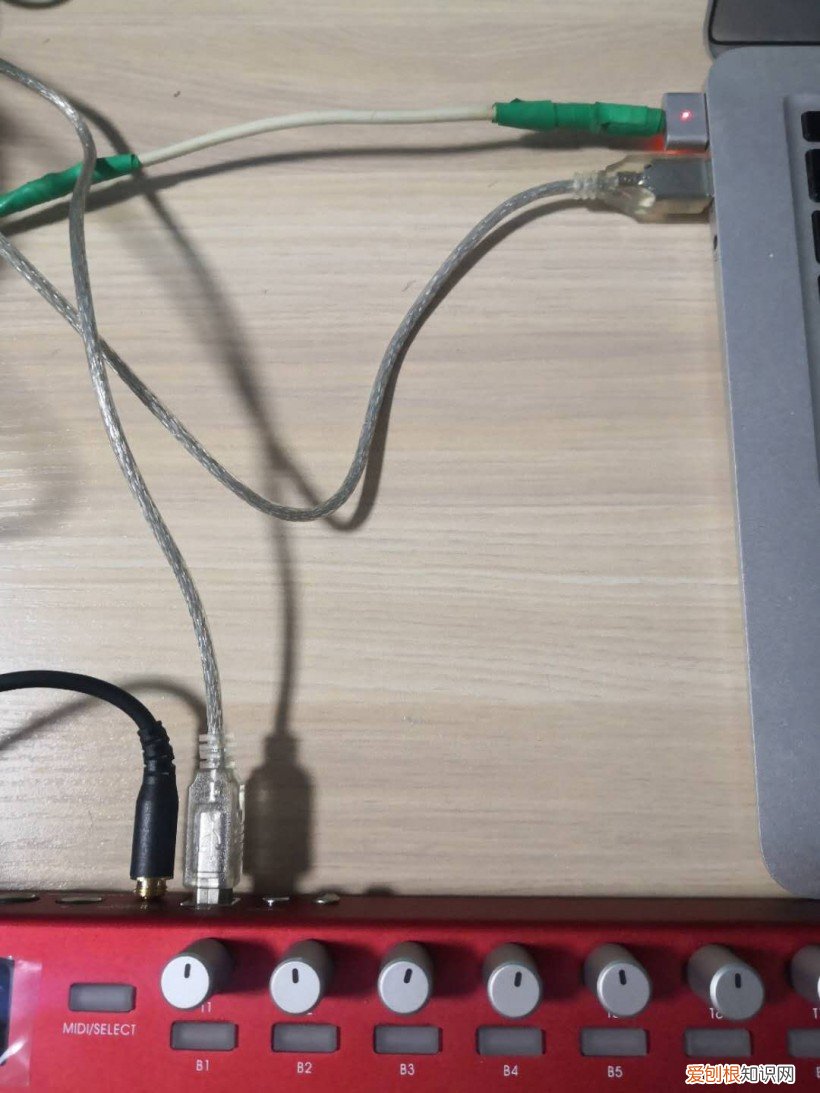 midi键盘多少钱大概？