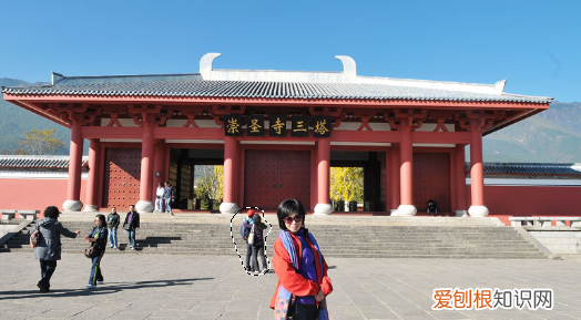 ps怎么去阴阳脸，怎么用PS去掉照片上的人物