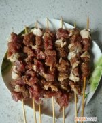 微波炉烤羊肉多少度合适，微波炉烤羊肉串的温度和时间