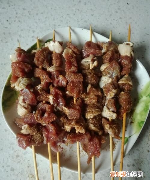微波炉烤羊肉多少度合适，微波炉烤羊肉串的温度和时间