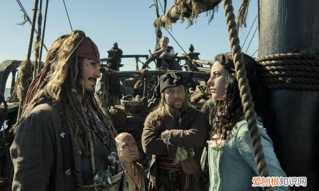 海盗、爱情与永生之谜：揭示的人性真相与无尽冒险！