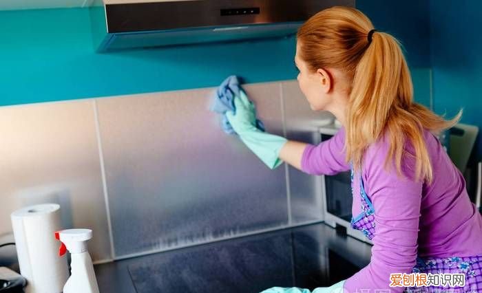 厨房地板怎么清洁