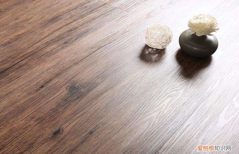 德尔实木复合地板怎么样？