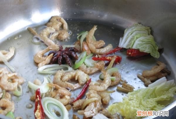 娃娃菜炒虾的做法，娃娃菜粉丝虾的做法大全集