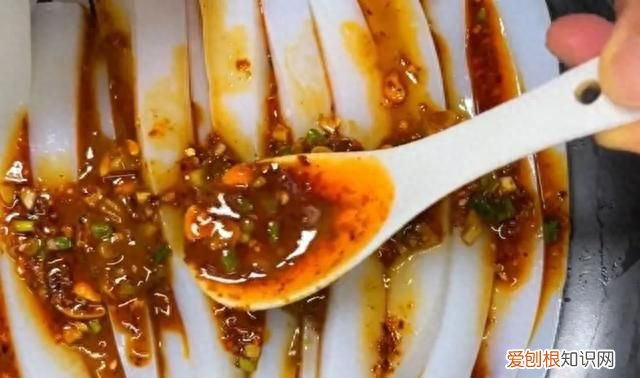 淀粉加水倒进油锅能做出什么美食