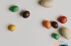 很小众的简洁签名2023 我呢永远明媚