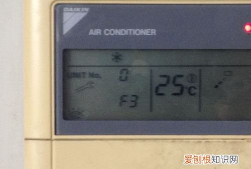 空调红灯一闪一闪是什么意思,空调红灯绿灯一闪一闪是什么原因