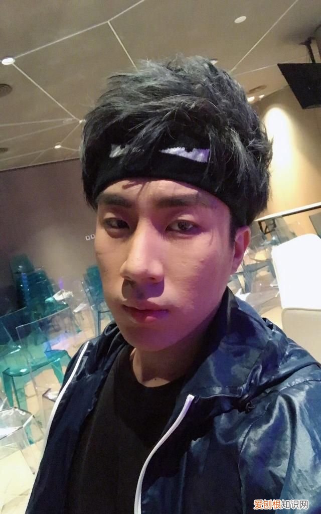 骚男亚索天赋符文,s8亚索重做又肉又有输出