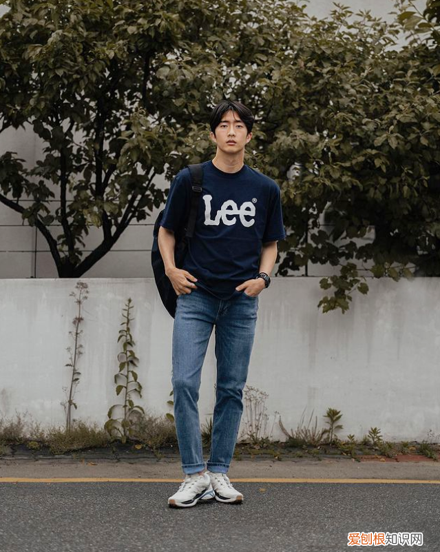 最新款牛仔裤图片分享