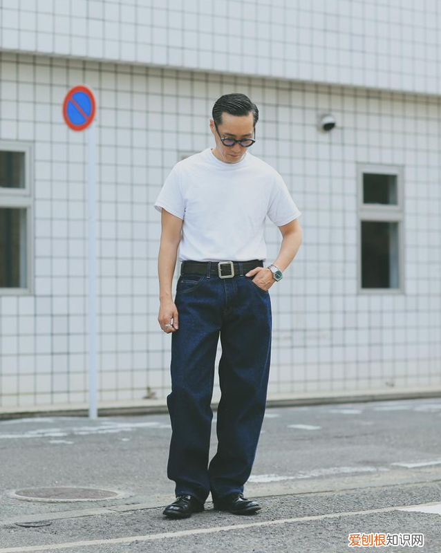 最新款牛仔裤图片分享