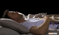 一晚上都做梦是怎么回事，每晚都做梦是怎么回事但是不失眠