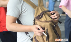 火车上能不能抽烟，绿皮火车能抽电子烟