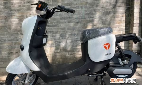 雅迪小飞象2.0和3.0的区别