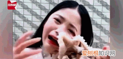 女子直播吃章鱼被反杀