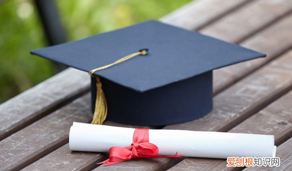 学硕与专硕的区别，学硕与专硕的区别几年