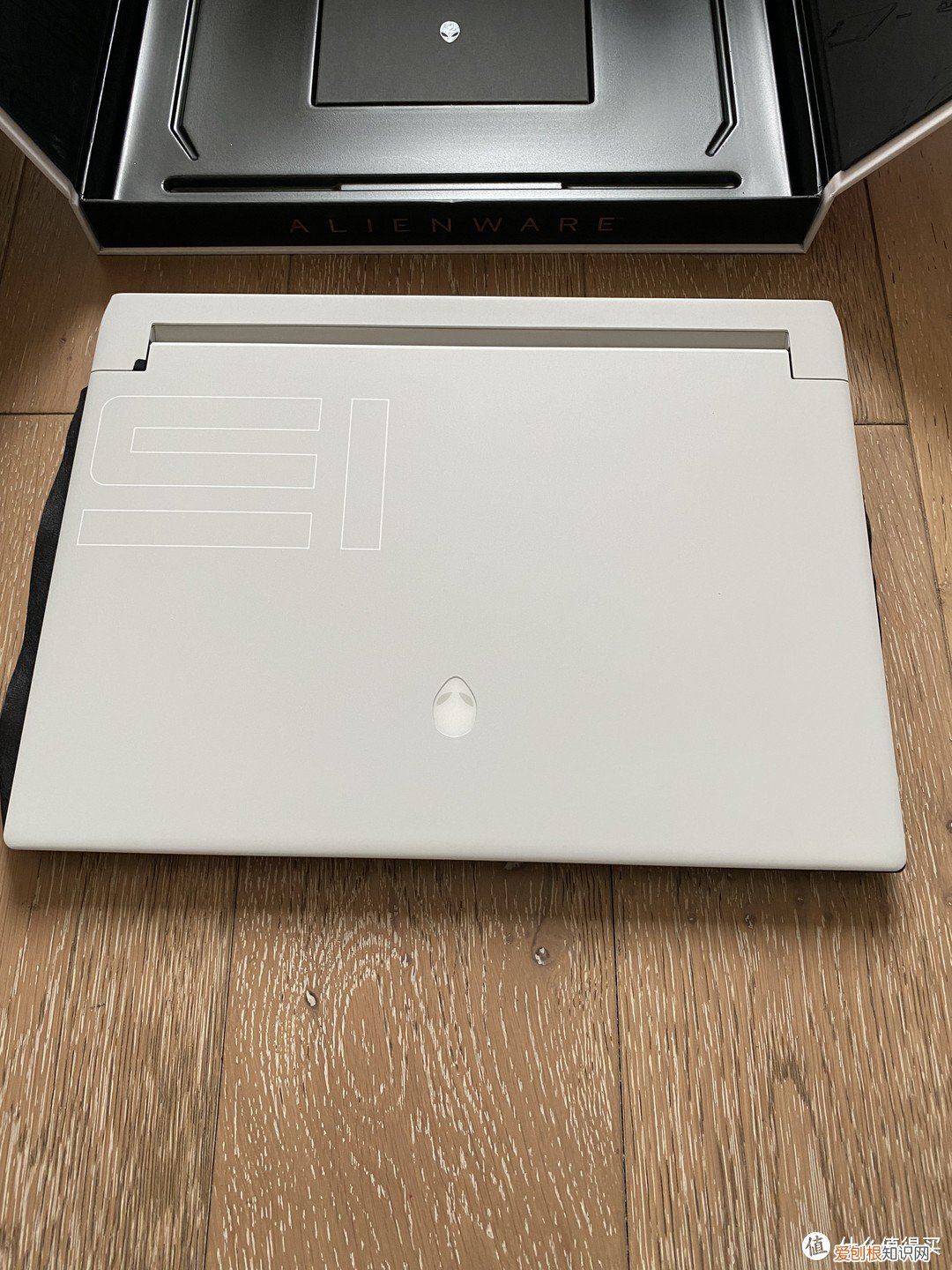 外星人x15和x17哪个好